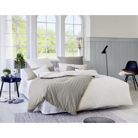 Bio Satin Wendebettwäsche Linea Kissenbezug in Muskat+Creme Beige+Creme von Cotonea Größe 40x40 cm