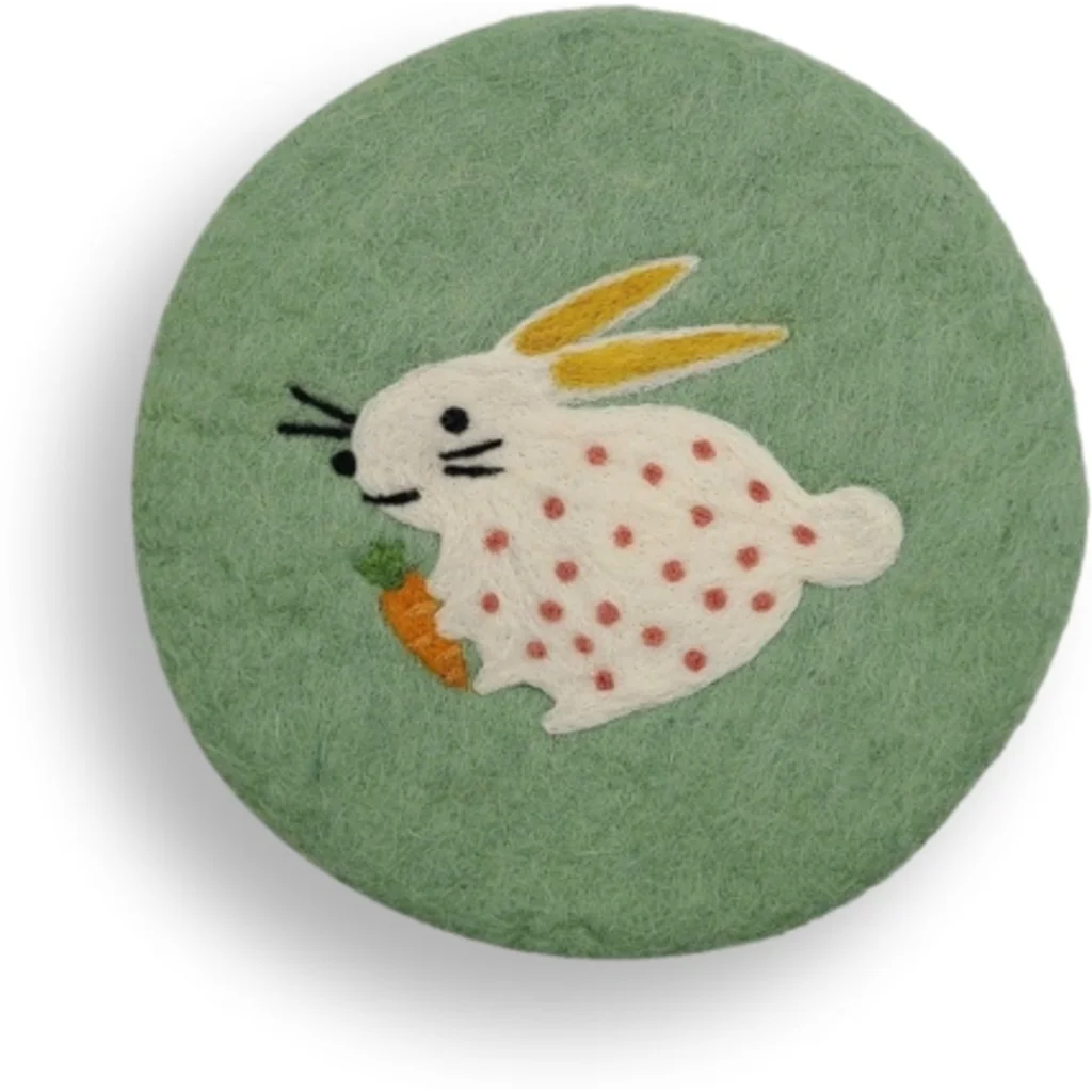 Filz Untersetzer rund Hase in Grün+Weiß Muster Hase von Frida Feeling Größe Ø 21 cm