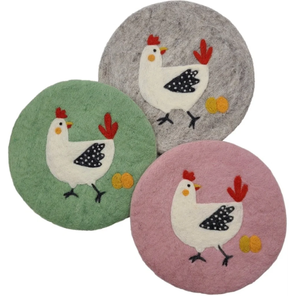 Filz Untersetzer rund Huhn in Grün+Weiß Muster Huhn von Frida Feeling Größe Ø 21 cm