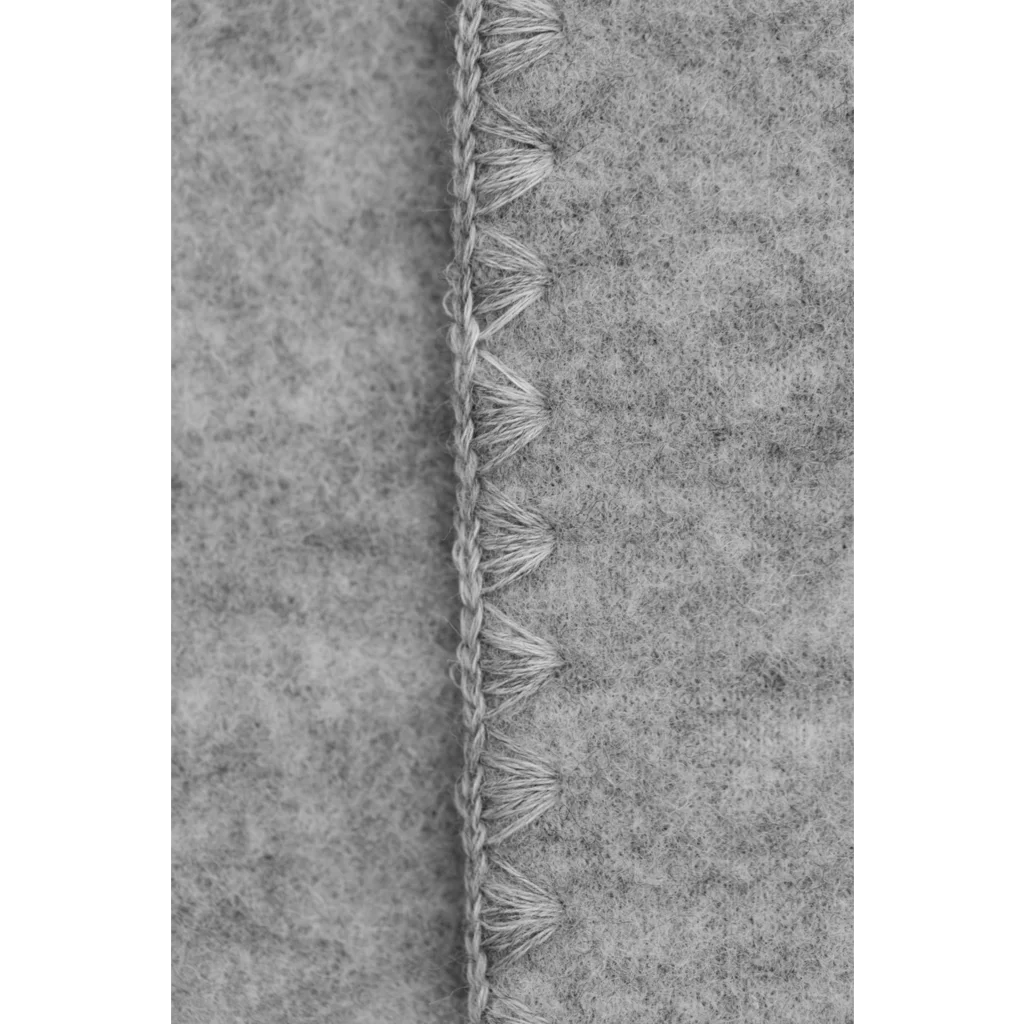 Fleece Baby-+Kinder-Decke in Hellgrau Grau von Engel Natur Größe 80x100 cm