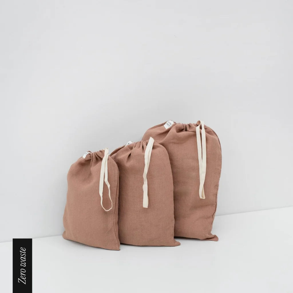 Leinen Aufbewahrungsbeutel 3er-Set in Apricot Orange von Linen Tales Größe 30x38 + 26x32 + 22x28 cm