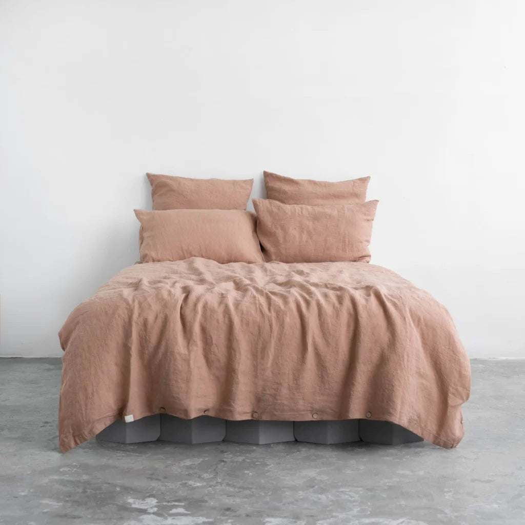 Leinen Bettwäsche Garnitur in Apricot Orange von Linen Tales Größe 150x210 + 50x60 cm