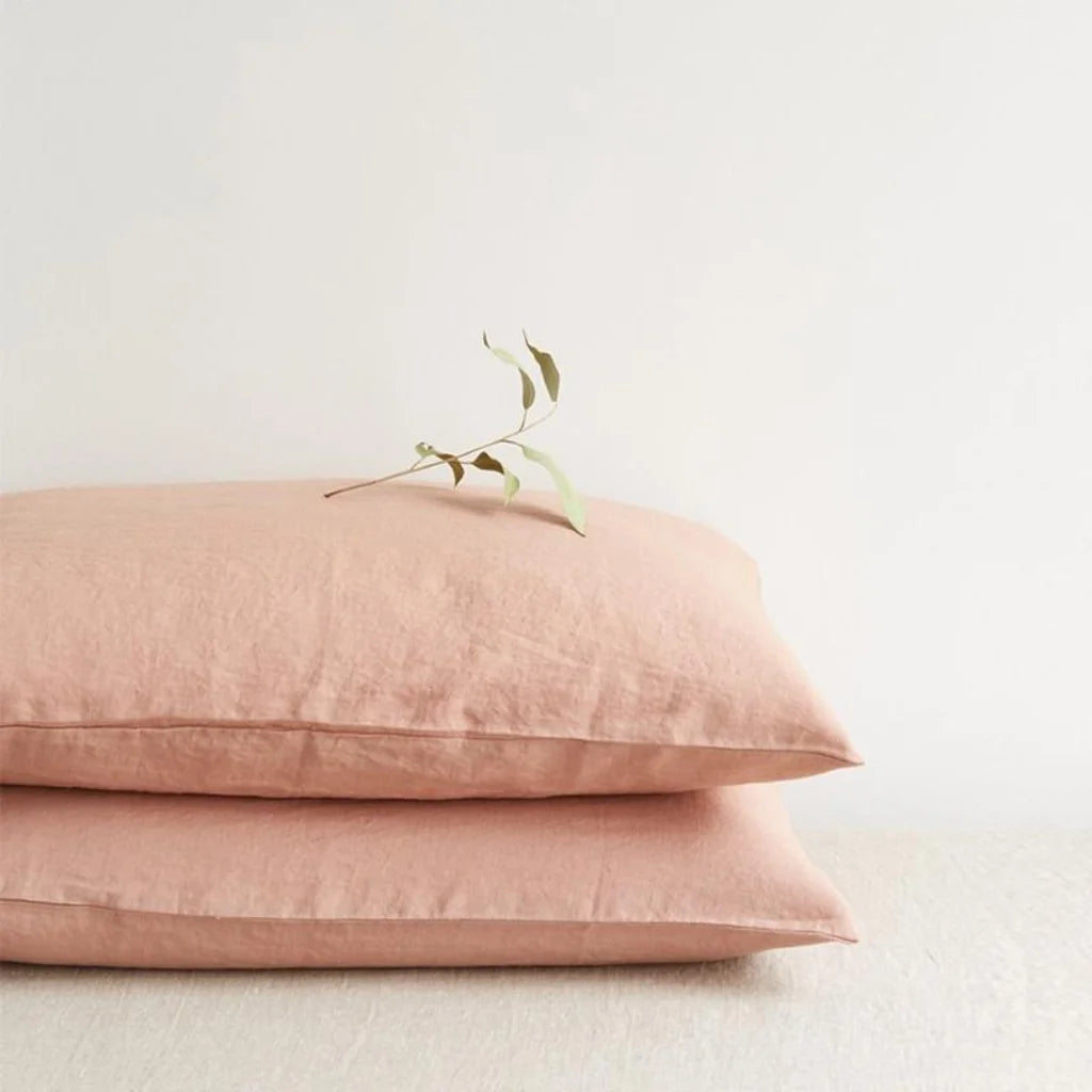 Leinen Bettwäsche Kissenbezug in Apricot Orange von Linen Tales Größe 50x70 cm