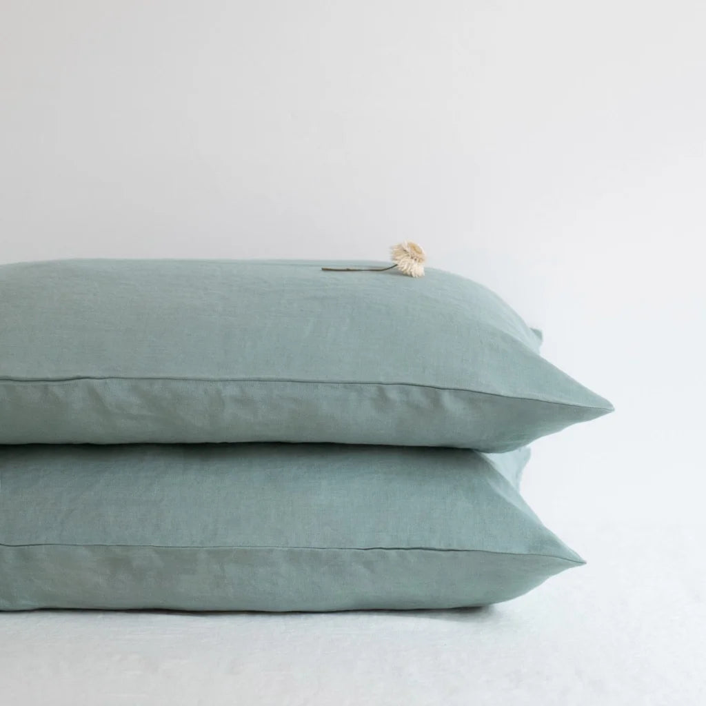 Leinen Bettwäsche Kissenbezug in Mint Grün von Linen Tales Größe 50x70 cm