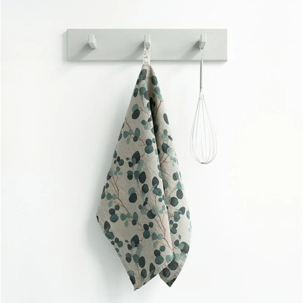 Leinen Geschirrtuch Eukalyptus 2er-Pack in Creme+Grün+Dunkelgrün Creme+Grün+Grün Muster Eukalyptus von Linen Tales Größe 45x65 cm