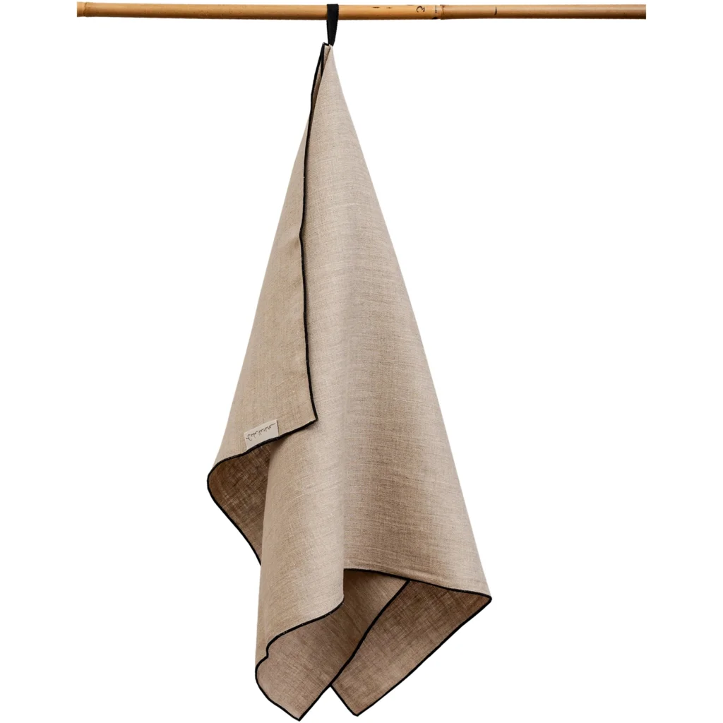 Leinen Handtuch mit Fischgrät-Muster 2er-Pack in Beige+Schwarz Muster Fischgrät von Erika Vaitkute Größe 46x70 cm