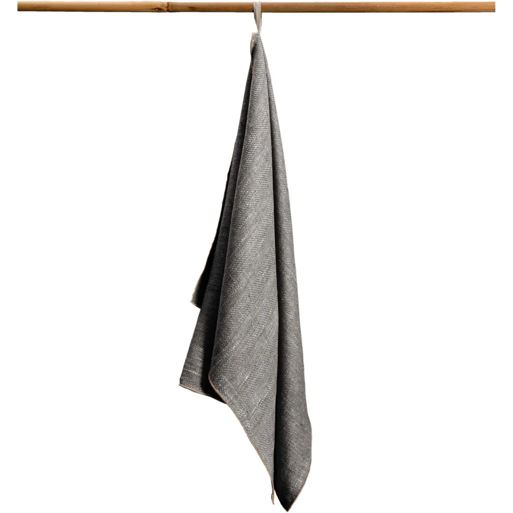 Leinen Handtuch mit Fischgrät-Muster 2er-Pack in Grau+Beige Muster Fischgrät von Erika Vaitkute Größe 46x70 cm