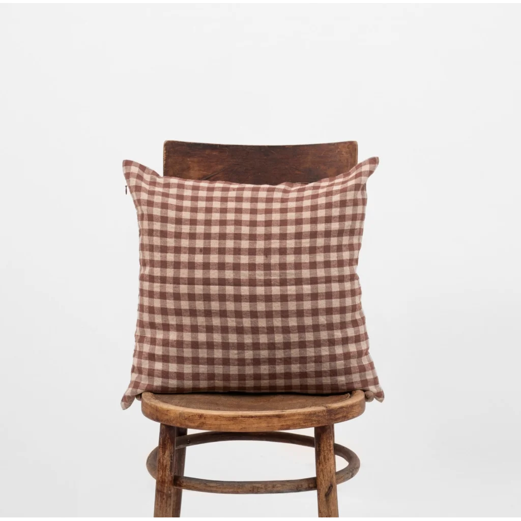 Leinen Kissenhülle Karo in Schokolade+Beige Braun+Beige Muster Karo von Linen Tales Größe 45x45 cm