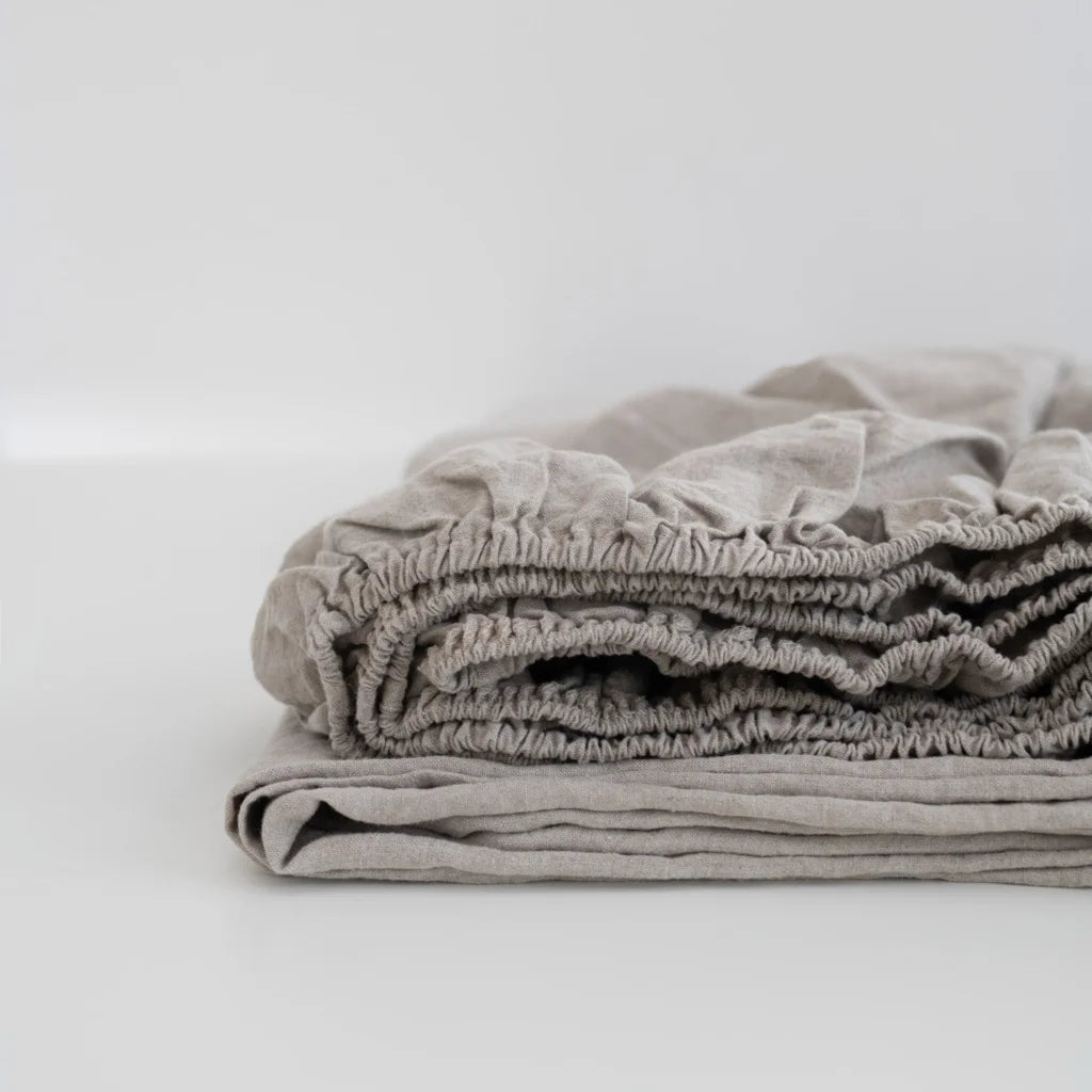Leinen Spannbettlaken für Boxspringbetten in Standardgröße - Doppelbett in Beige von Linen Tales Größe 180x200 cm