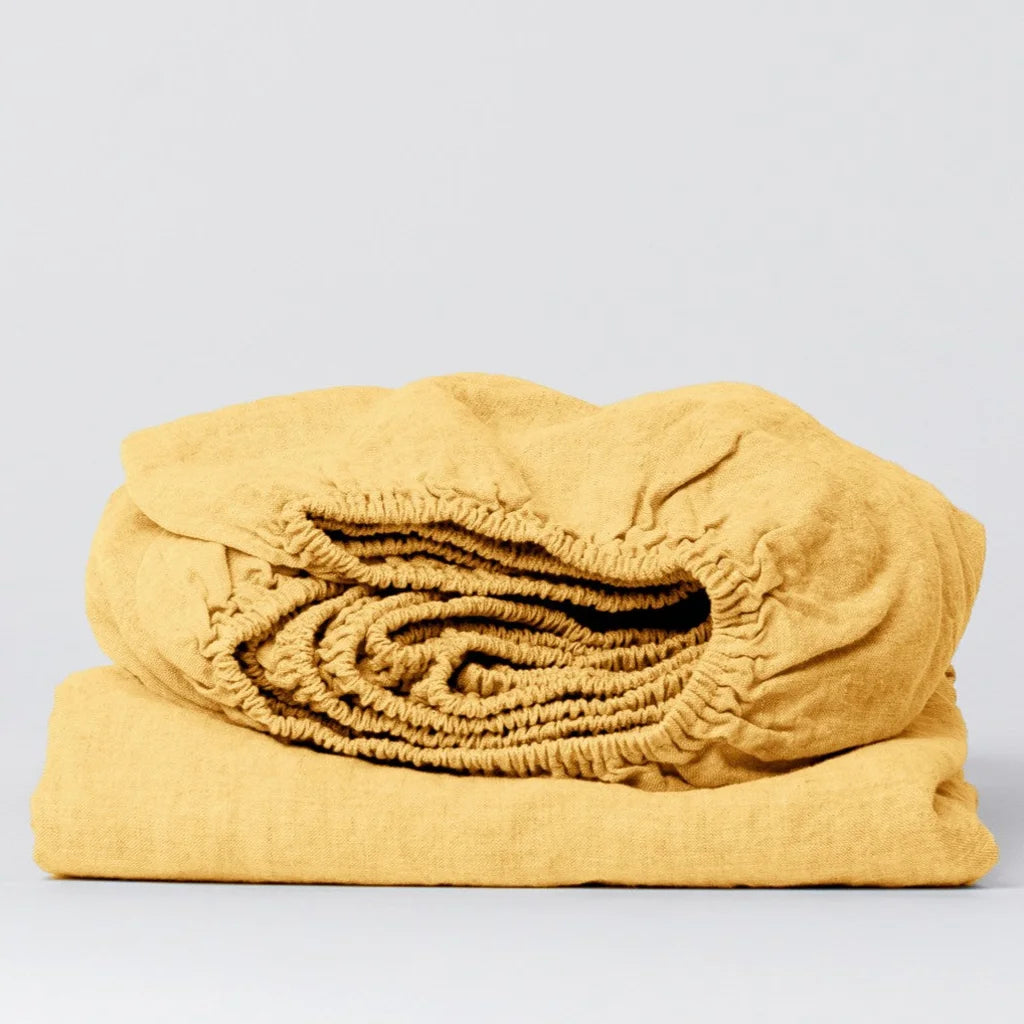Leinen Spannbettlaken für Matratzen in Standardgröße - Einzelbett in Gelb von Linen Tales Größe 90x200 cm