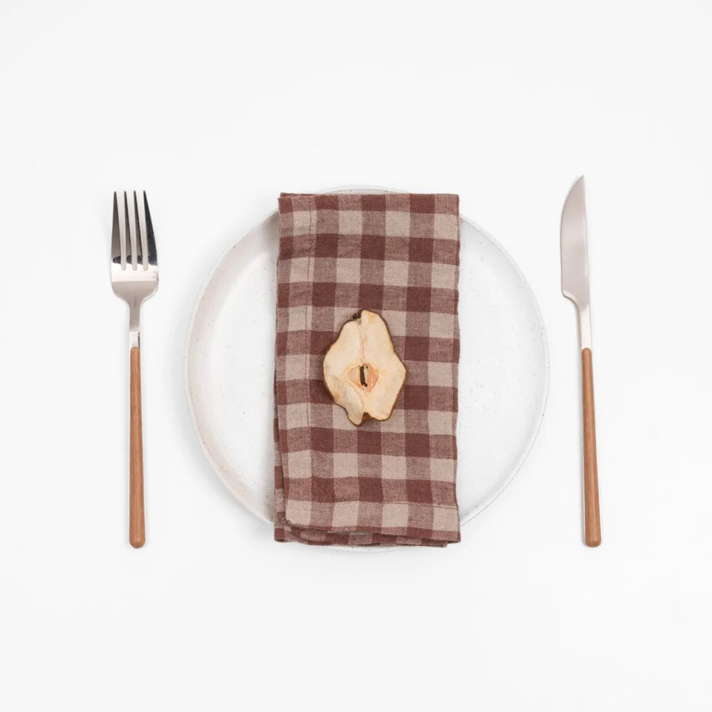 Leinen Stoffserviette Karo 2er-Pack in Schokolade+Beige Braun+Beige Muster Karo von Linen Tales Größe 45x45 cm