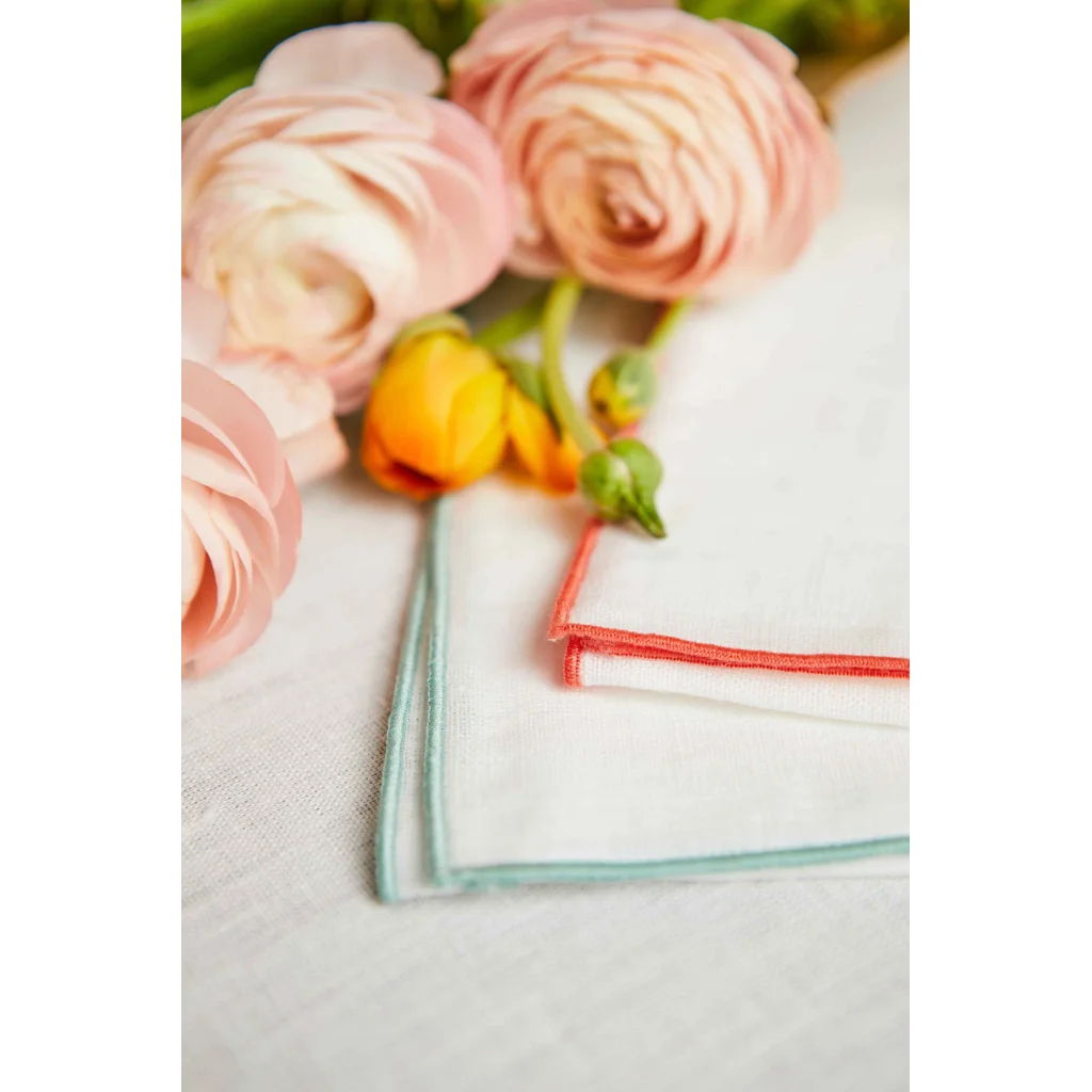 Leinen Stoffserviette VILNIA weiß mit bunter Umkettelung 6er-Pack in Weiß+Mint Weiß+Grün von Erika Vaitkute Größe 47x47 cm