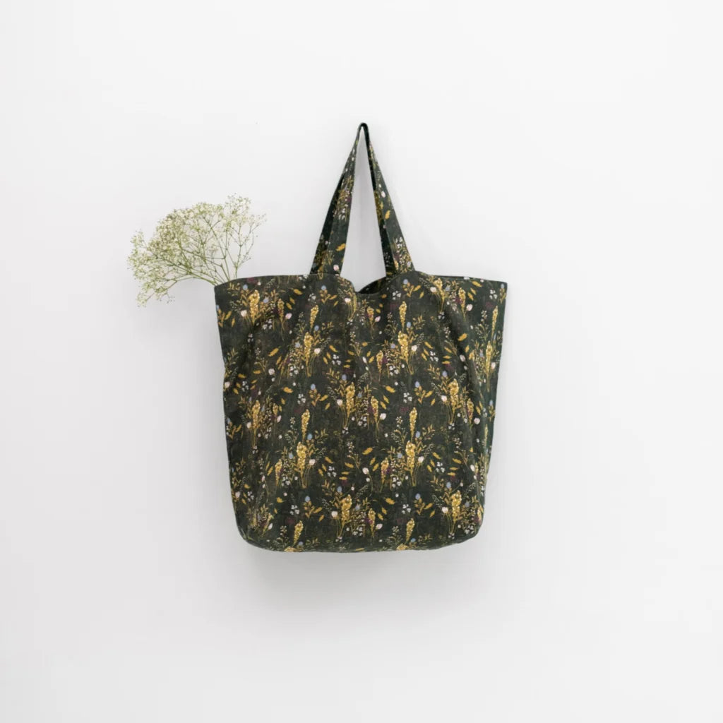 Leinen Tasche Gräser in Dunkelgrün+Gelb Grün+Gelb Muster Gräser von Linen Tales Größe 54 cm breit+ 60 cm lang