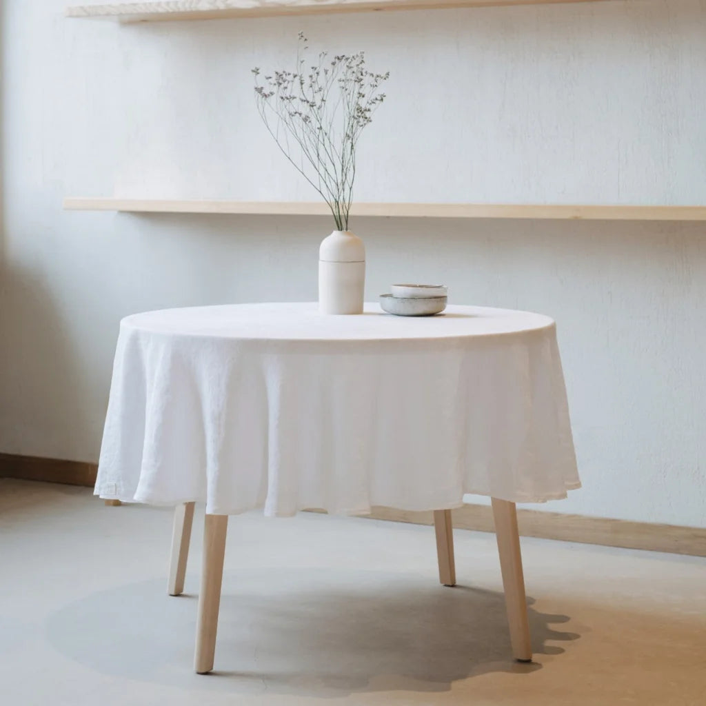 Leinen Tischdecke rund in Weiß von Linen Tales Größe Ø 150 cm