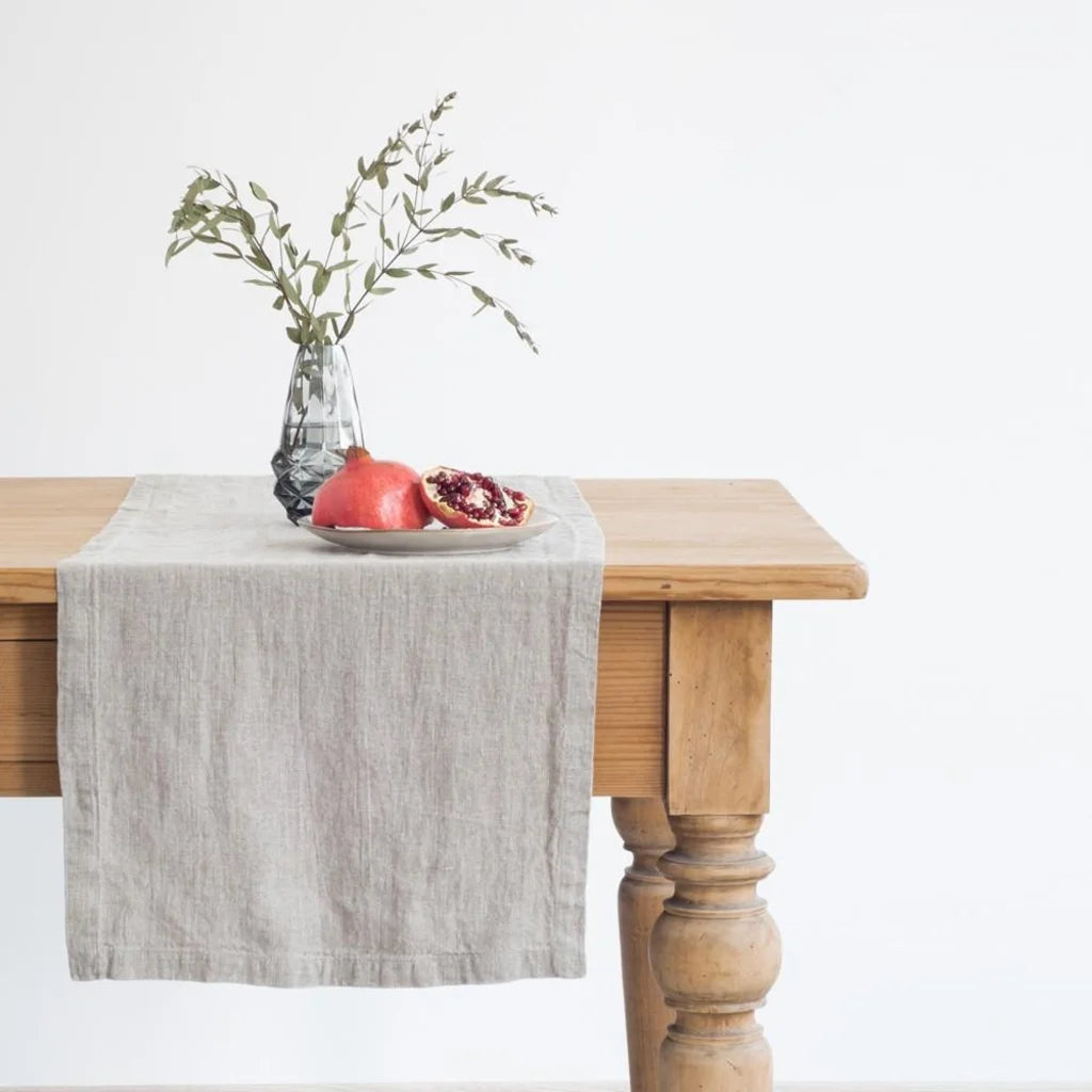 Leinen Tischläufer in Beige von Linen Tales Größe 40x200 cm