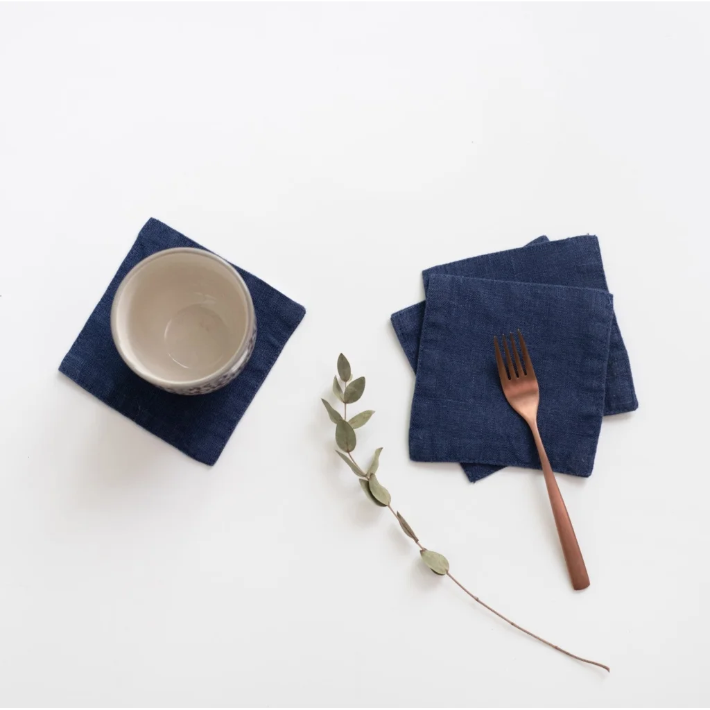 Leinen Untersetzer 4er-Pack in Dunkelblau Blau von Linen Tales Größe 15x15 cm