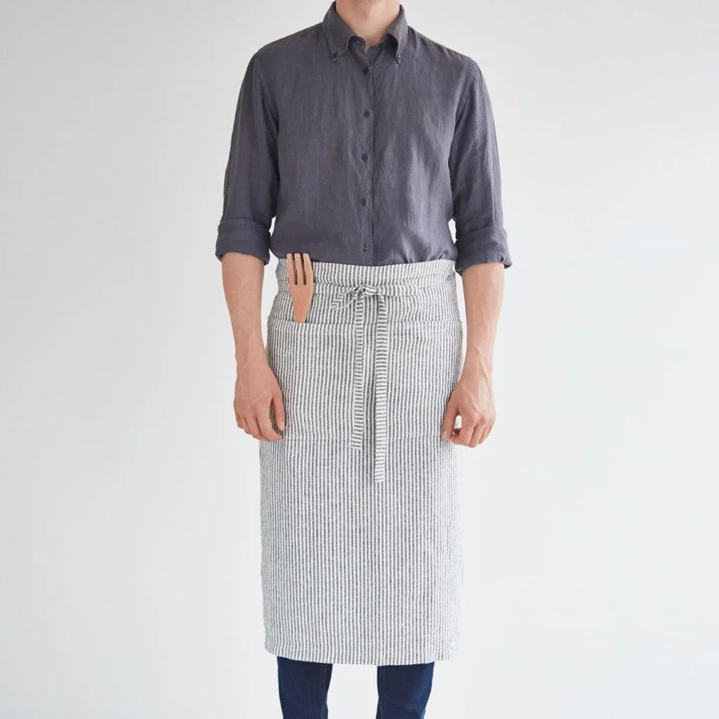 Leinen Vorbinder Streifen in Weiß+Anthrazit Weiß+Grau Muster Streifen von Linen Tales Größe 105 cm breit+ 78 cm lang