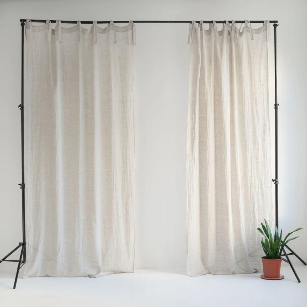 Leinen Vorhang mit Schlaufen 2er-Set in Beige von Linen Tales Größe 130x250 cm