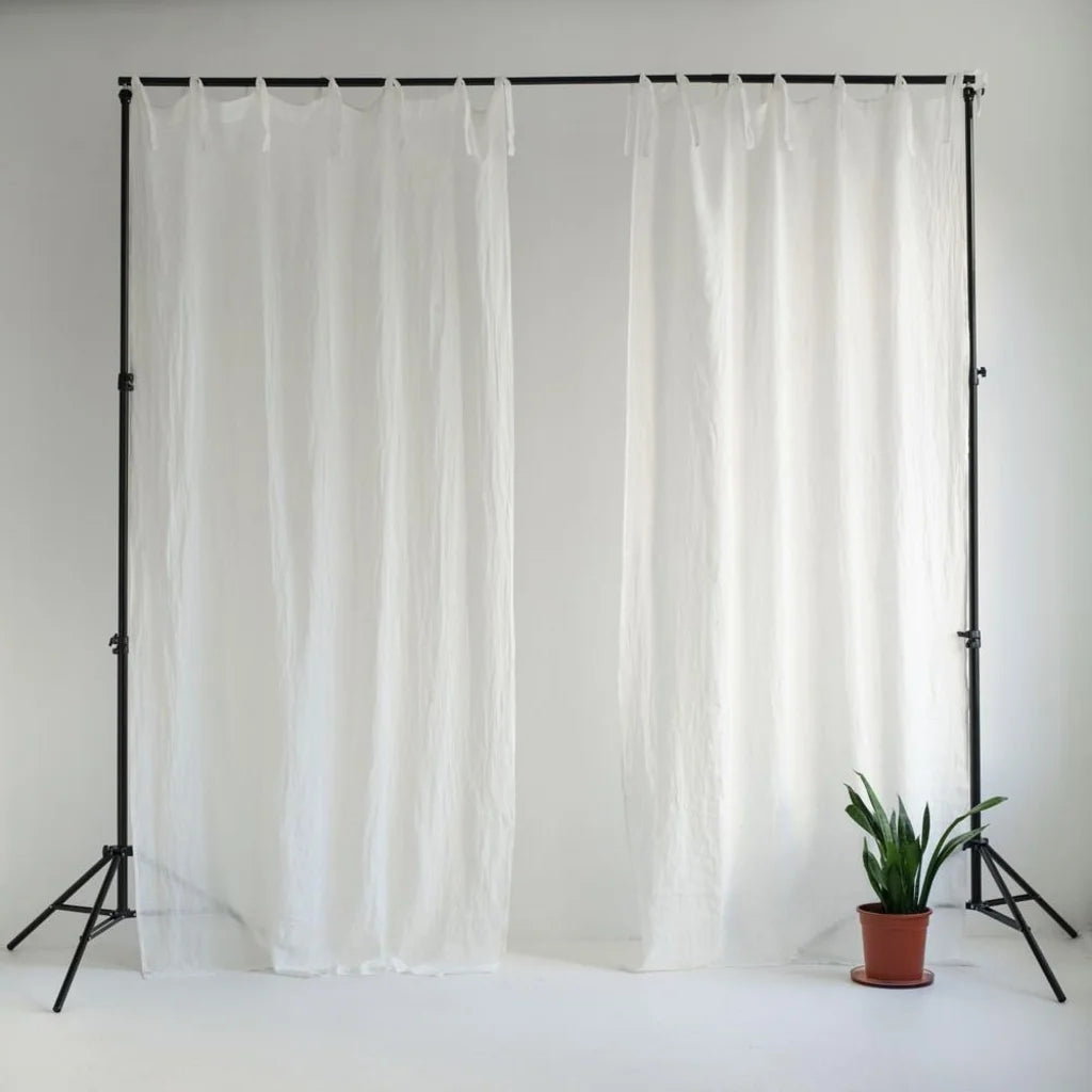 Leinen Vorhang mit Schlaufen 2er-Set in Weiß von Linen Tales Größe 130x275 cm