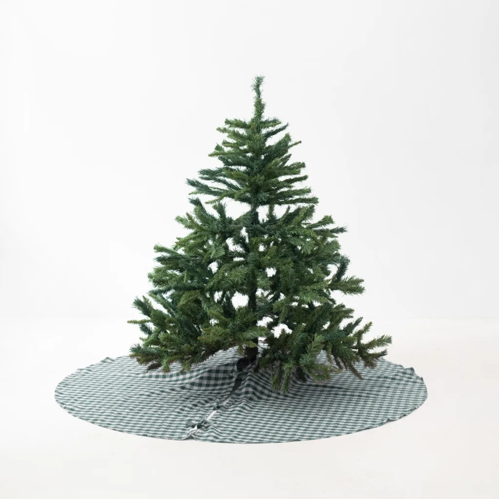 Leinen Weihnachtsbaumdecke Karo in Waldgrün+Beige Grün+Beige Muster Karo von Linen Tales Größe Ø 125 cm