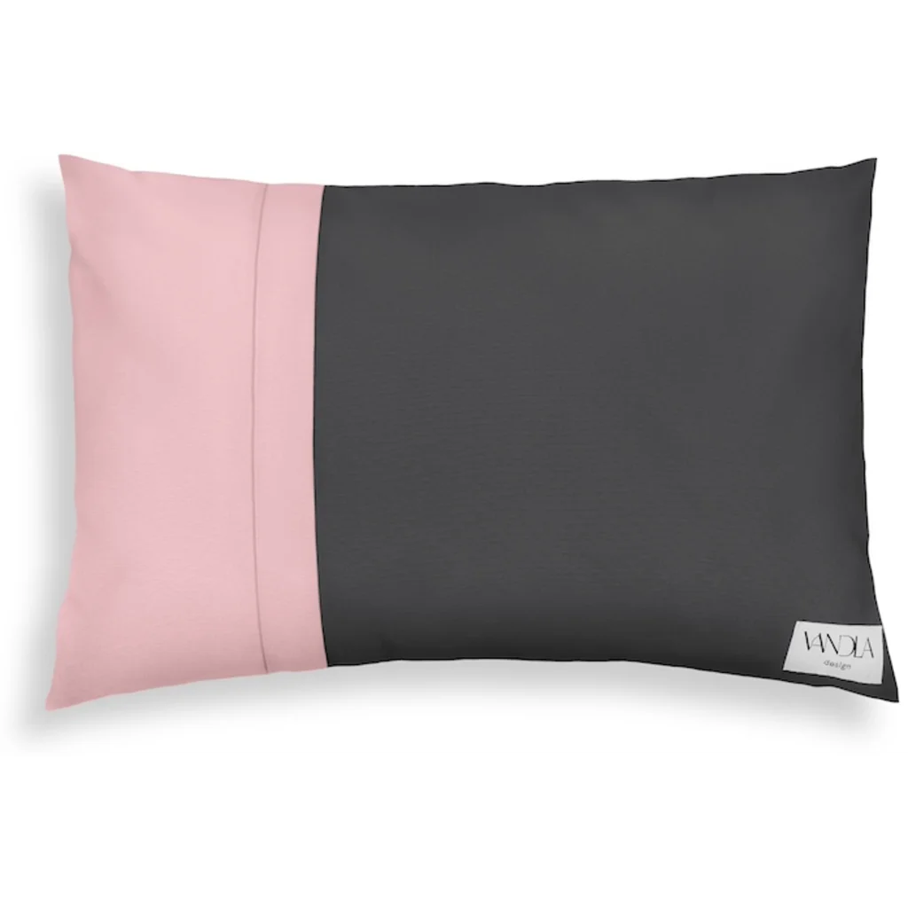Modulare Kissenhülle rechteckig Farbkombinationen mit Anthrazit in Anthrazit+Zartrosa Grau+Rosa von Vandla design Größe 40x60 cm