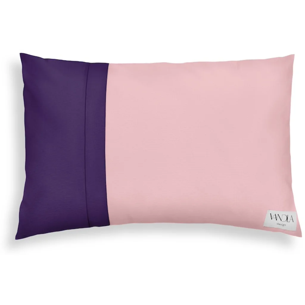 Modulare Kissenhülle rechteckig Farbkombinationen mit Zartrosa in Zartrosa+Lila Rosa+Lila von Vandla design Größe 40x60 cm