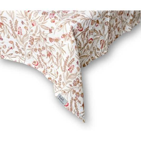 Musselin Tischdecke Blumen in Weiß+Beige+Pink Muster Blumen von hutch&putch Größe 135x220 cm