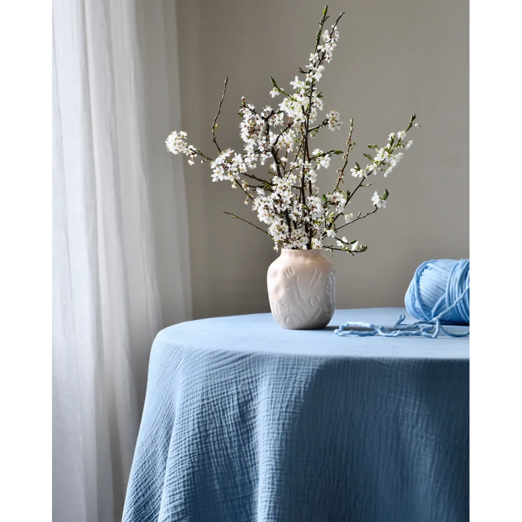 Musselin Tischdecke in Blau von hutch&putch Größe 135x135 cm