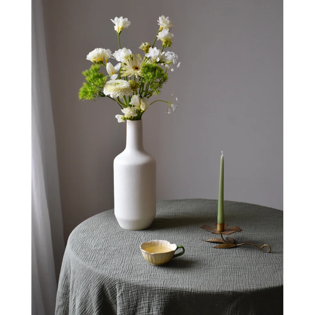 Musselin Tischdecke in Olive Grün von hutch&putch Größe 135x135 cm