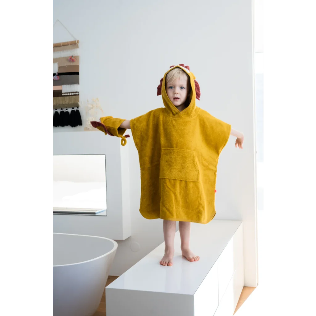 Bio Frottier Kinder-Badeponcho Löwe in Muster Löwe von kikadu Größe 65x62 cm