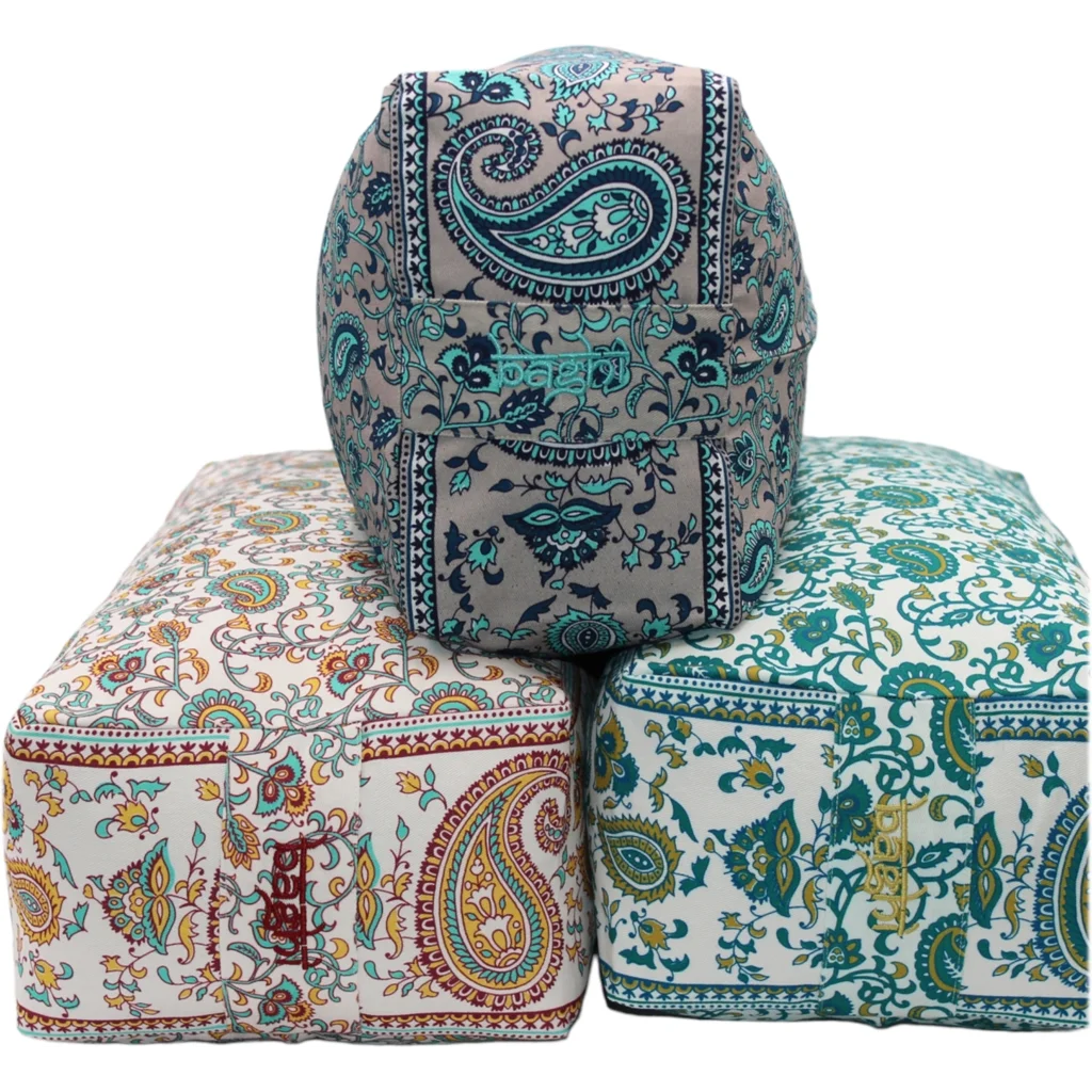 Bio Meditationskissen+Yogakissen Bolster mit Paisley-Muster in Limette+Petrol Gelb+Blau Muster Bedruckt von BAGHI Größe 60x28 cm Höhe 15 cm