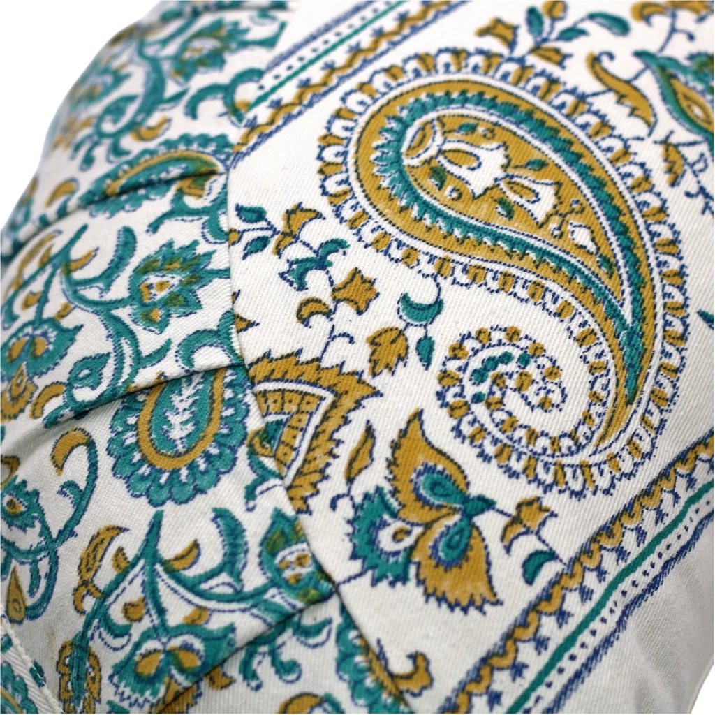 Bio Meditationskissen+Yogakissen Halbmond mit Paisley-Muster in Limette+Petrol Gelb+Blau Muster Bedruckt von BAGHI Größe 43x23 cm Höhe 18 cm