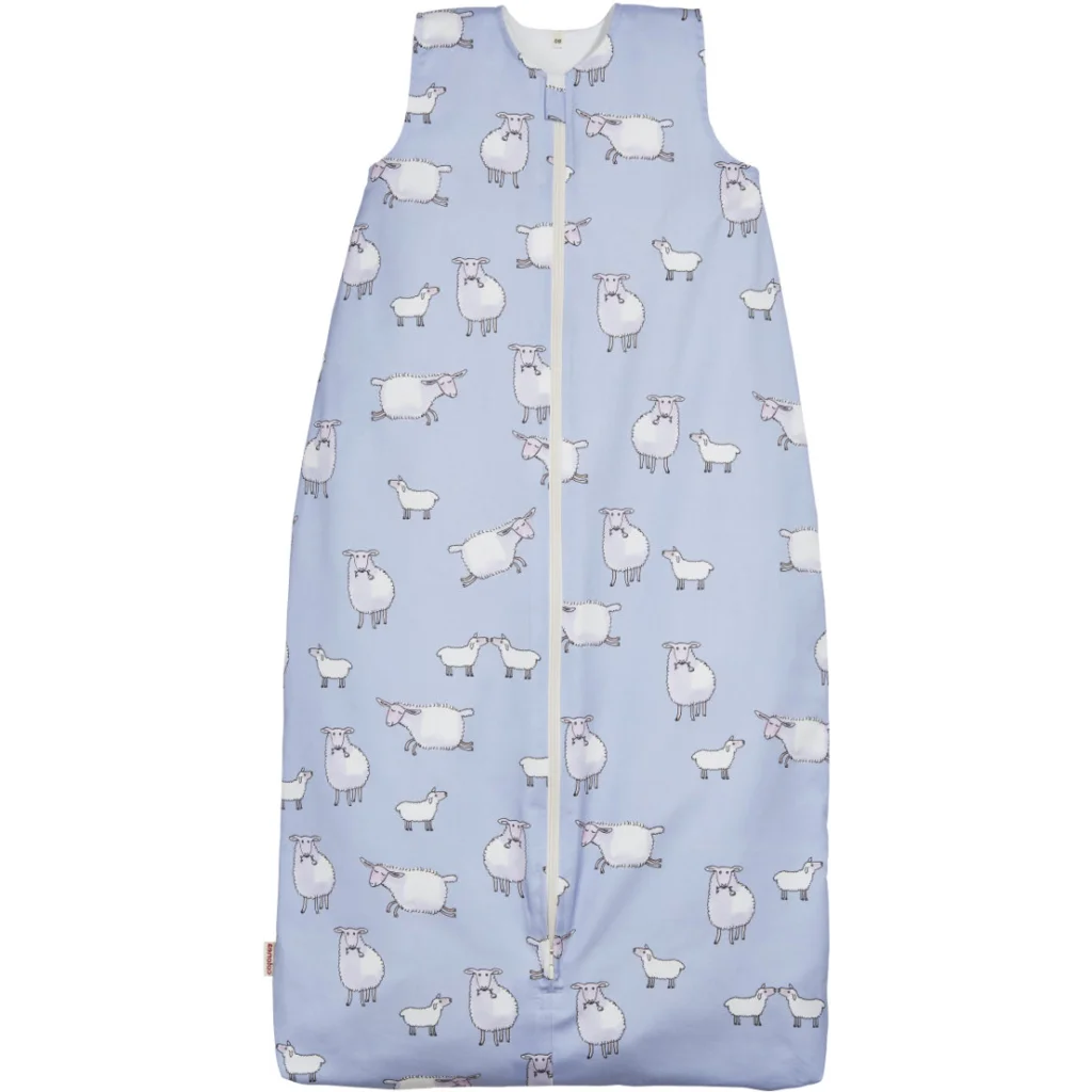 Bio Satin Baby-Schlafsack Schäfchen mit Flanellfutter in Muster Schäfchen von Cotonea Größe 90 (ca. 97 cm)