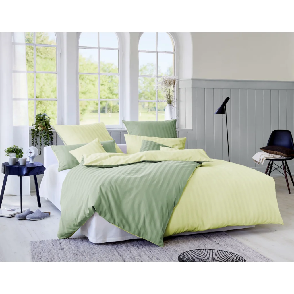 Bio Satin Wendebettwäsche Linea Garnitur in Kiwi+Limette Grün von Cotonea Größe 135x200 + 80x80 cm